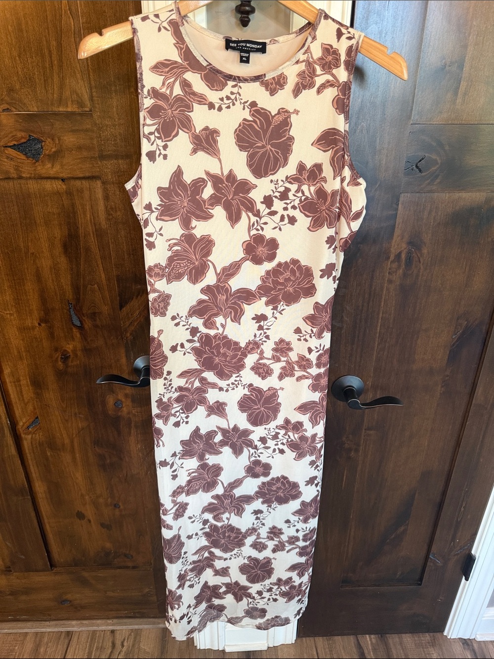 Fully-lined mesh stretch Maxi Dress - Cream with brownish/Mauve Floral XL
